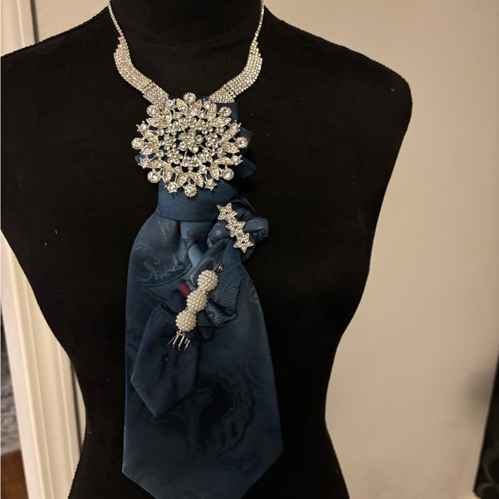 Crystal-Embellished Navy Blue Statement Necklace